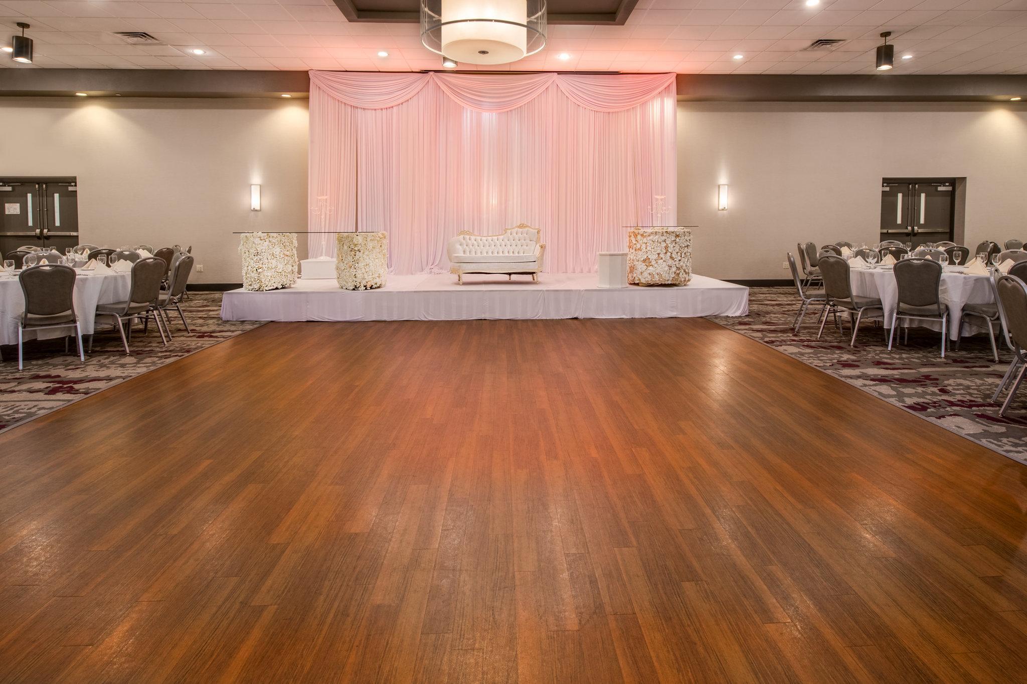 Hotel Crowne Plaza Milwaukee South By Ihg Exterior foto