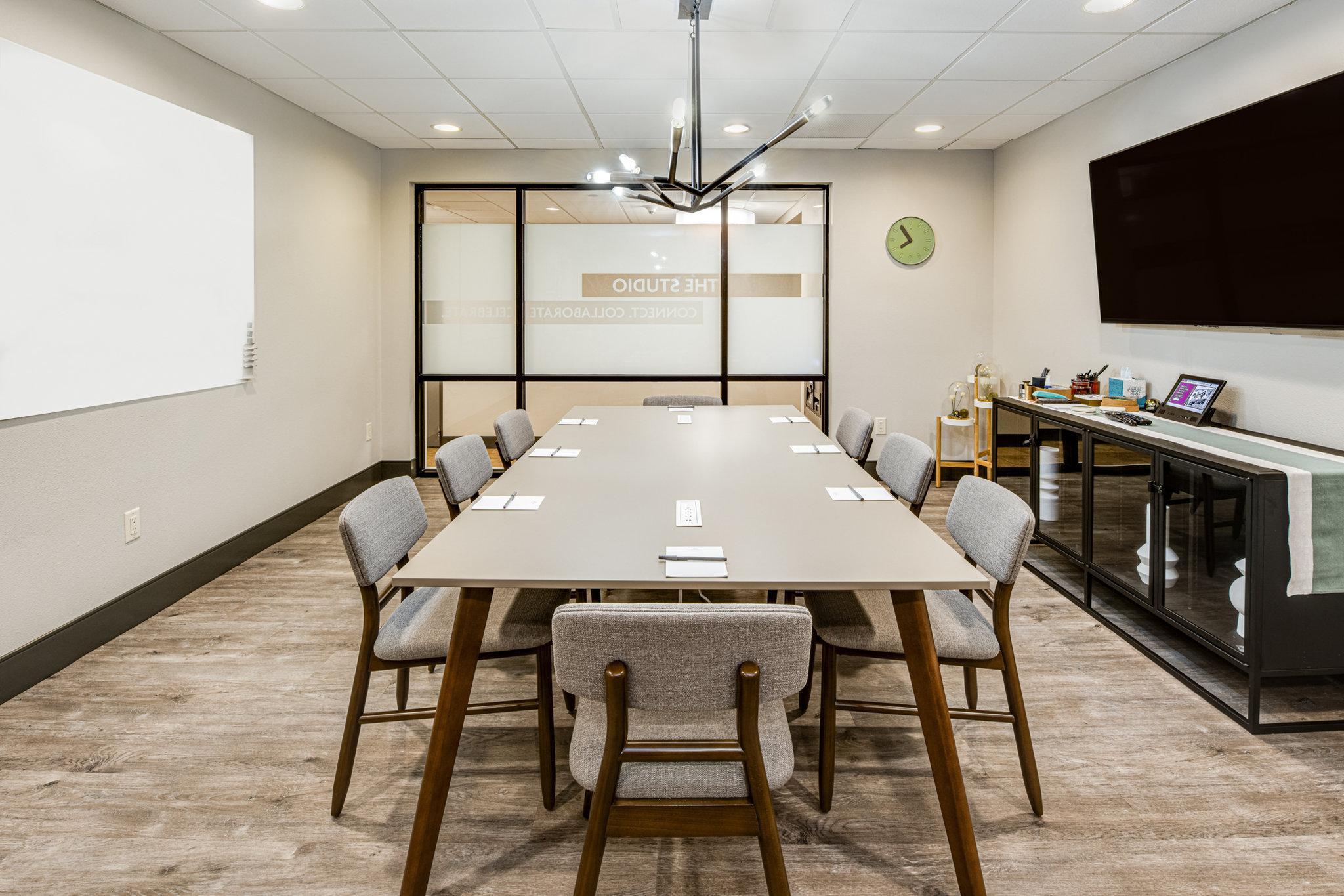 Hotel Crowne Plaza Milwaukee South By Ihg Exterior foto