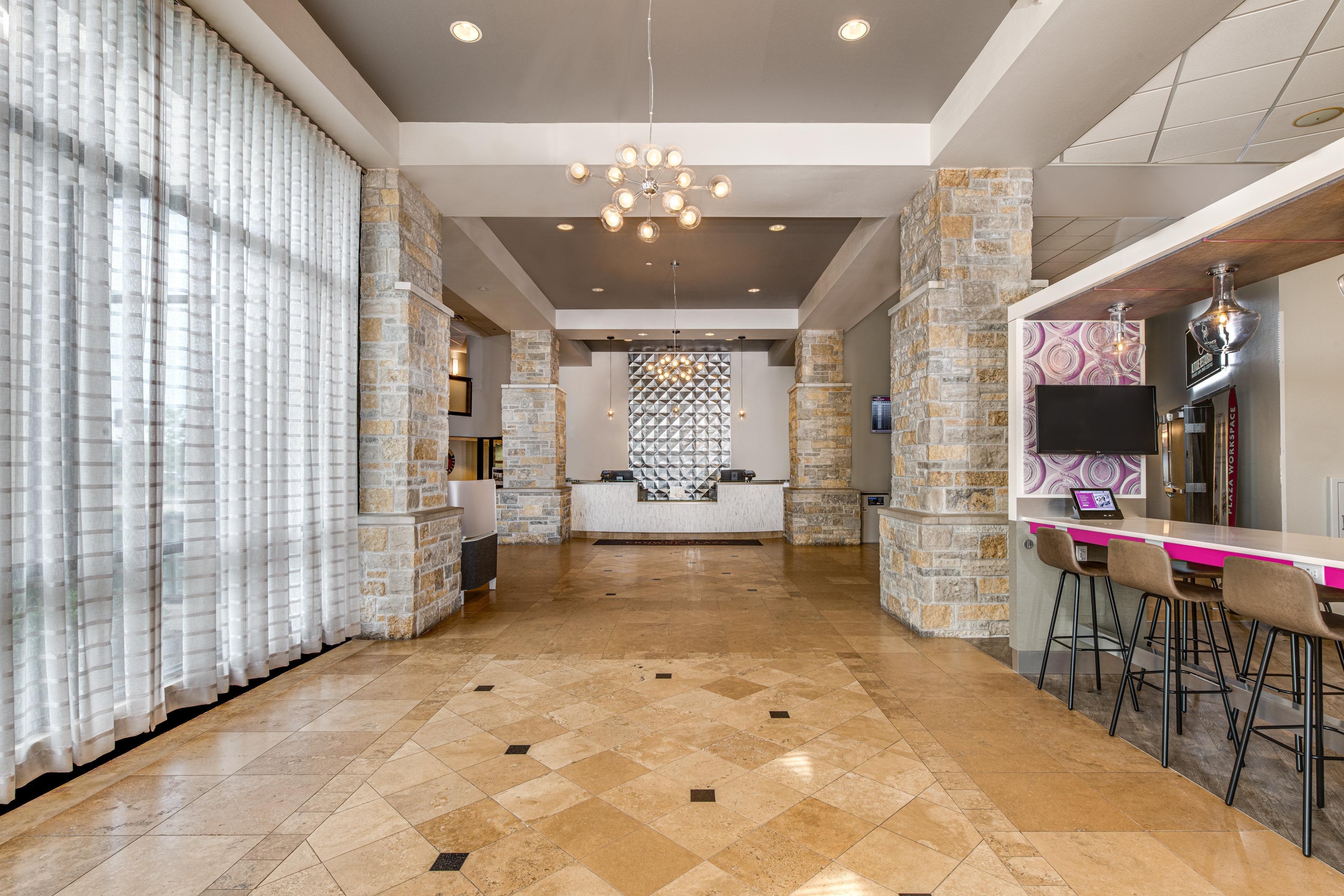 Hotel Crowne Plaza Milwaukee South By Ihg Exterior foto
